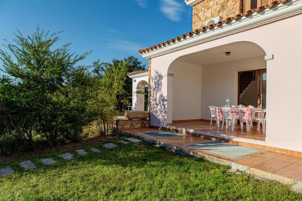 Appartamento Trilocale Vicino Al Centro Di San Teodoro San Teodoro  Exterior foto