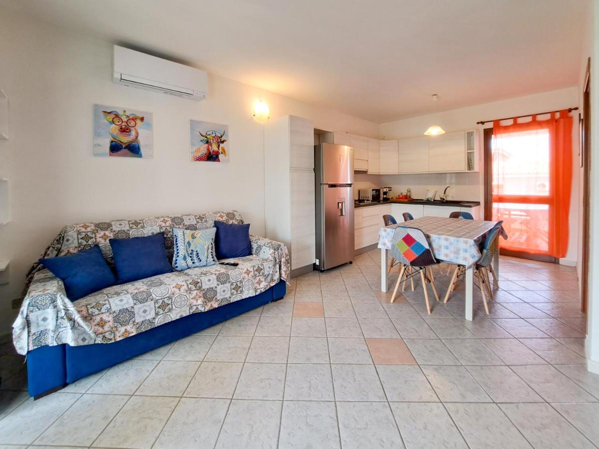 Appartamento Trilocale Vicino Al Centro Di San Teodoro San Teodoro  Exterior foto